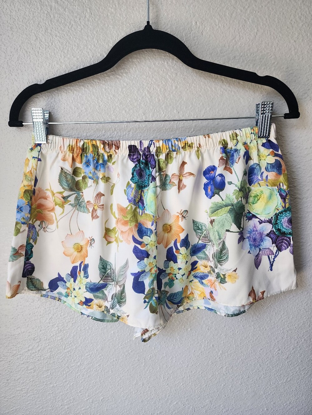 Flora Nikrooz Sabra Satin Pajama Bottoms Size Small In Floral Ivory